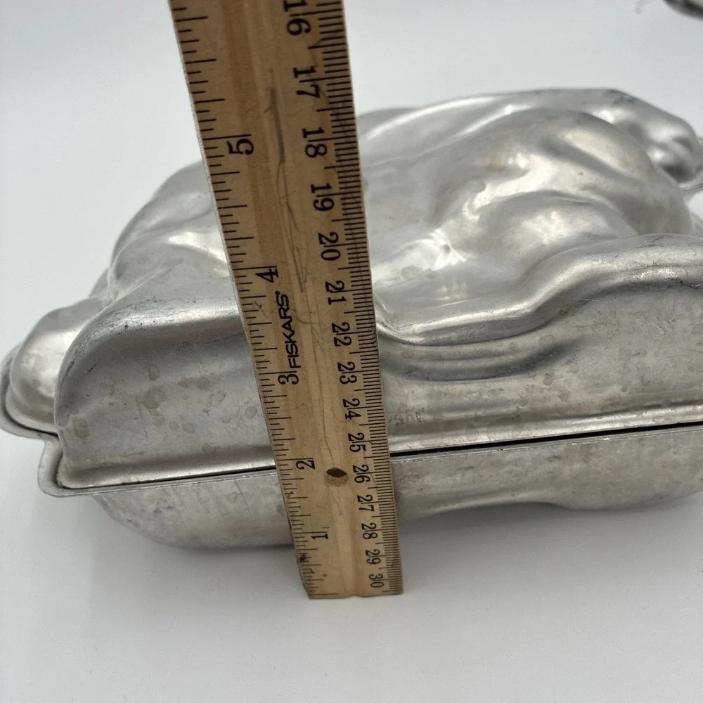 Vintage Aluminum Standing Bunny Rabbit Cake Mold 3D Easter Two Piece Pan 10 Inch